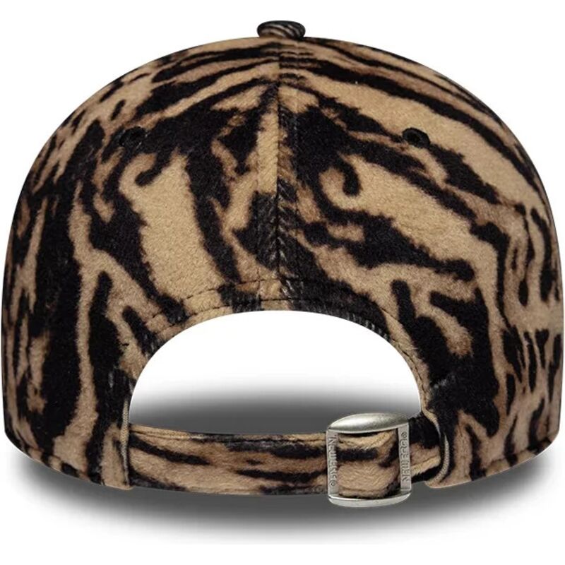 kapa-zaobljena-leopard-podesiv-9forty-ocelot-print-new-york-yankees-mlb-new-era