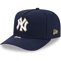 kapa-zaobljena-mornarsko-plava-snapback-9fifty-a-frame-precurved-visor-pin-new-york-yankees-mlb-new-era