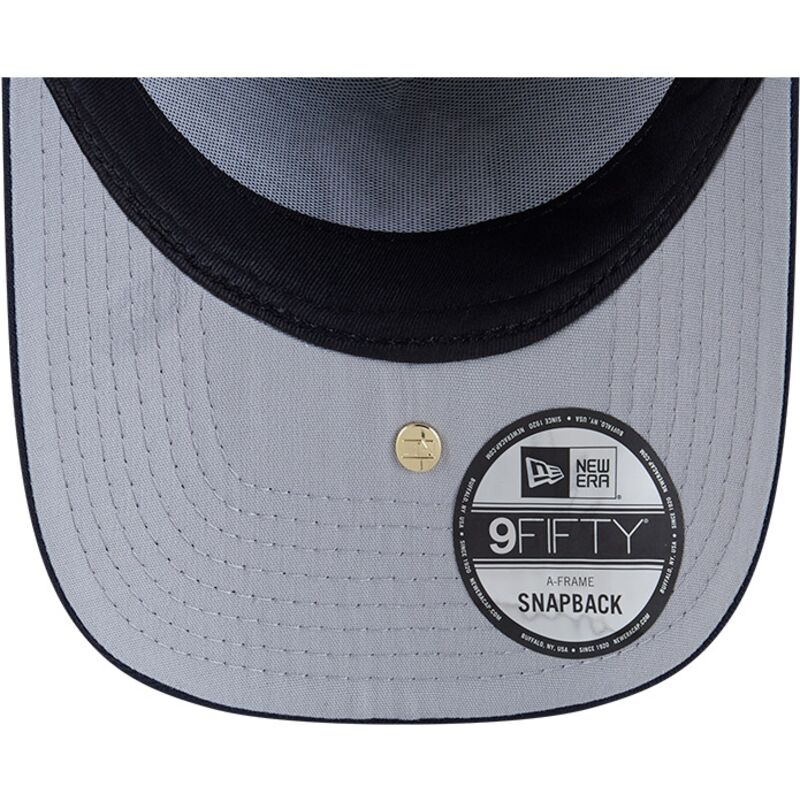 kapa-zaobljena-mornarsko-plava-snapback-9fifty-a-frame-precurved-visor-pin-new-york-yankees-mlb-new-era