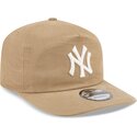 kapa-zaobljena-bez-snapback-19twenty-precurved-new-york-yankees-mlb-new-era