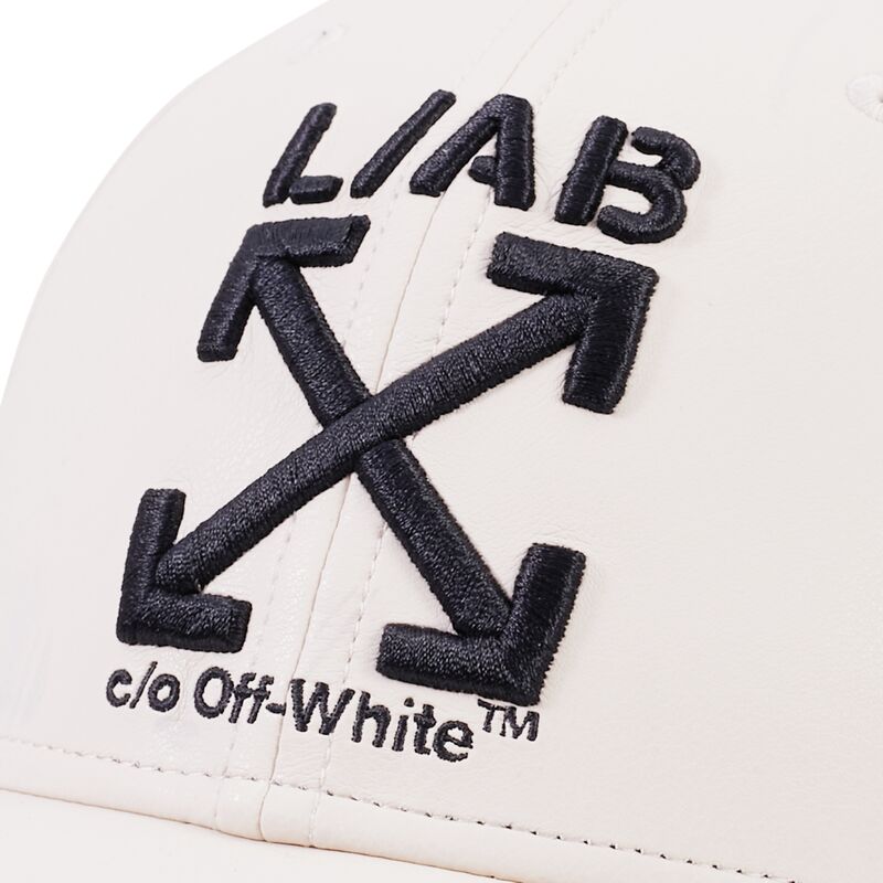 kapa-zaobljena-bez-podesiv-clamp-arrows-pu-leather-l-ab-c-o-off-white