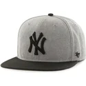 cap-ravna-gray-snapback-new-york-yankees-mlb-47-brand
