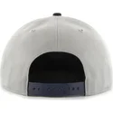 kapa-ravna-siva-snapback-lateral-new-york-yankees-mlb-47-brand