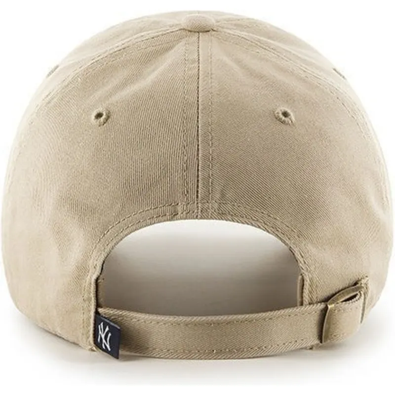 kapa-zaobljena-bez-podesiv-new-york-yankees-mlb-47-brand
