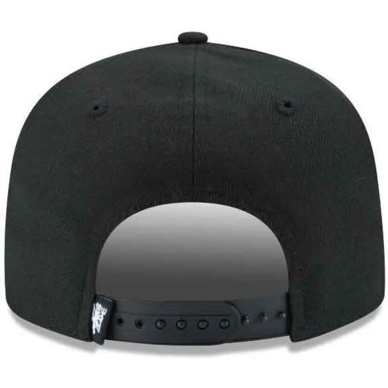 kapa-ravna-crna-snapback-9fifty-black-on-black-manchester-united-football-club-premier-league-new-era