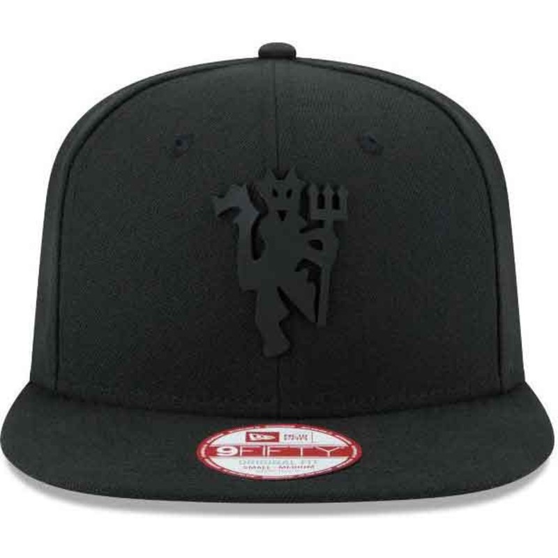 new-era-flat-brim-9fifty-black-on-black-manchester-united-football-club-black-snapback-cap