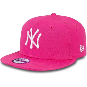kapa-ravna-ruzicasta-snapback-za-djecu-9fifty-essential-new-york-yankees-mlb-new-era