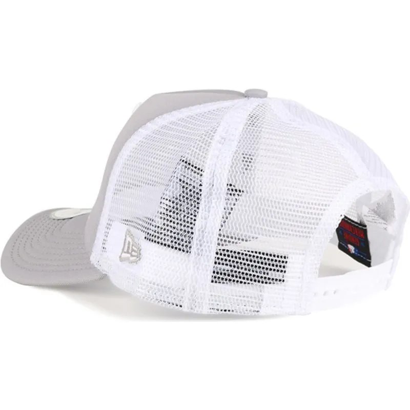 kapa-zaobljena-siva-snapback-clean-a-frame-new-york-yankees-mlb-new-era
